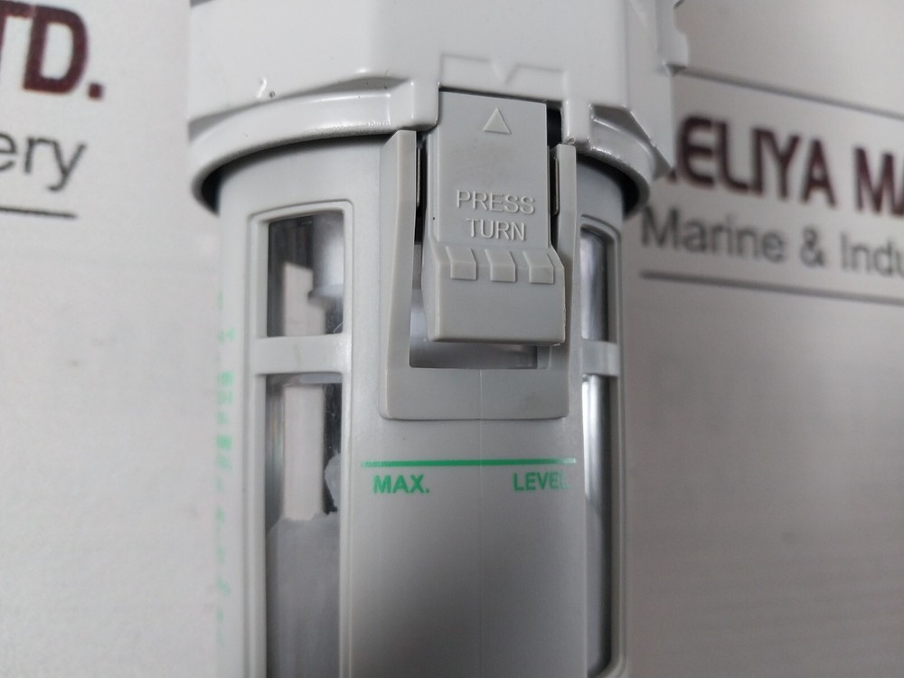 Ckd W3000-8-w-b3w Filter Regulator 0.05-0.85