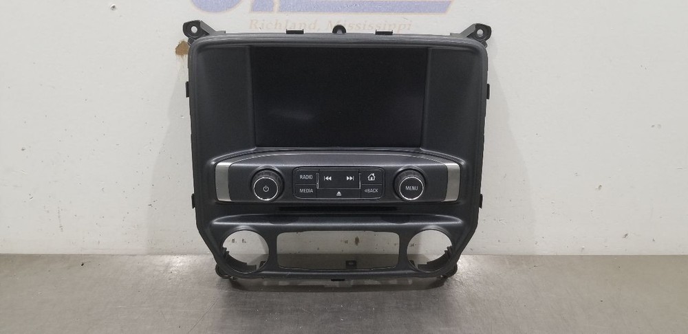 16 CHEVY SILVERADO 1500 RADIO AUDIO DISPLAY CONTROL PANEL WITH NAVIGATION