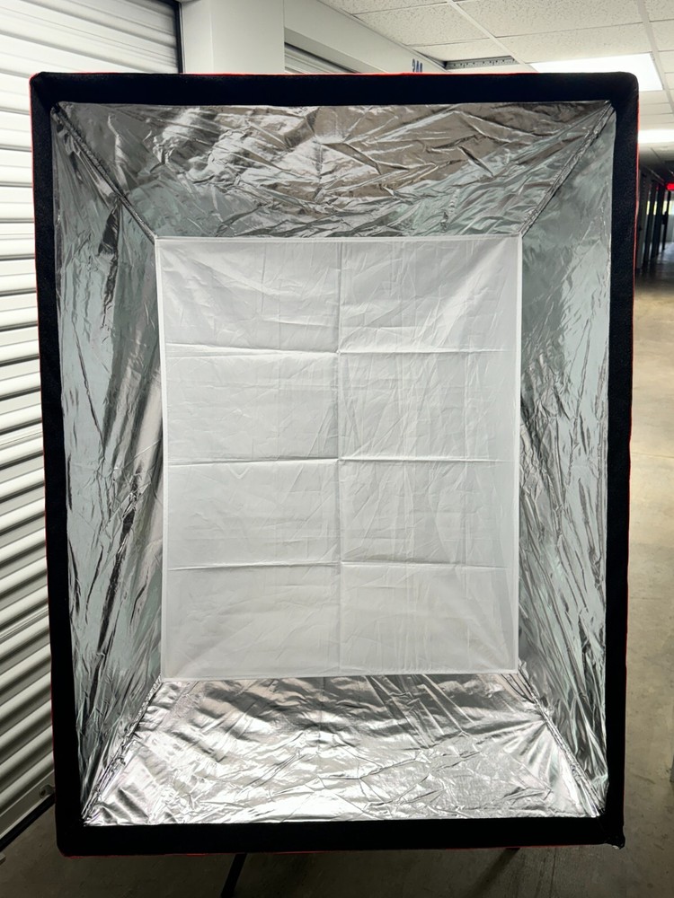 Fiilex Matrix Lighting Kit with Softbox and Grid - Professional LED Light Kit
