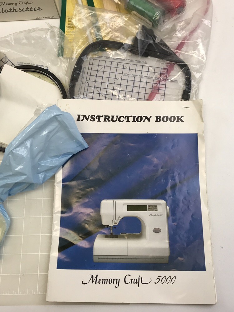 Janome Memory Craft 5000 Computerized Sewing & Embroidery Machine w/ Accessories