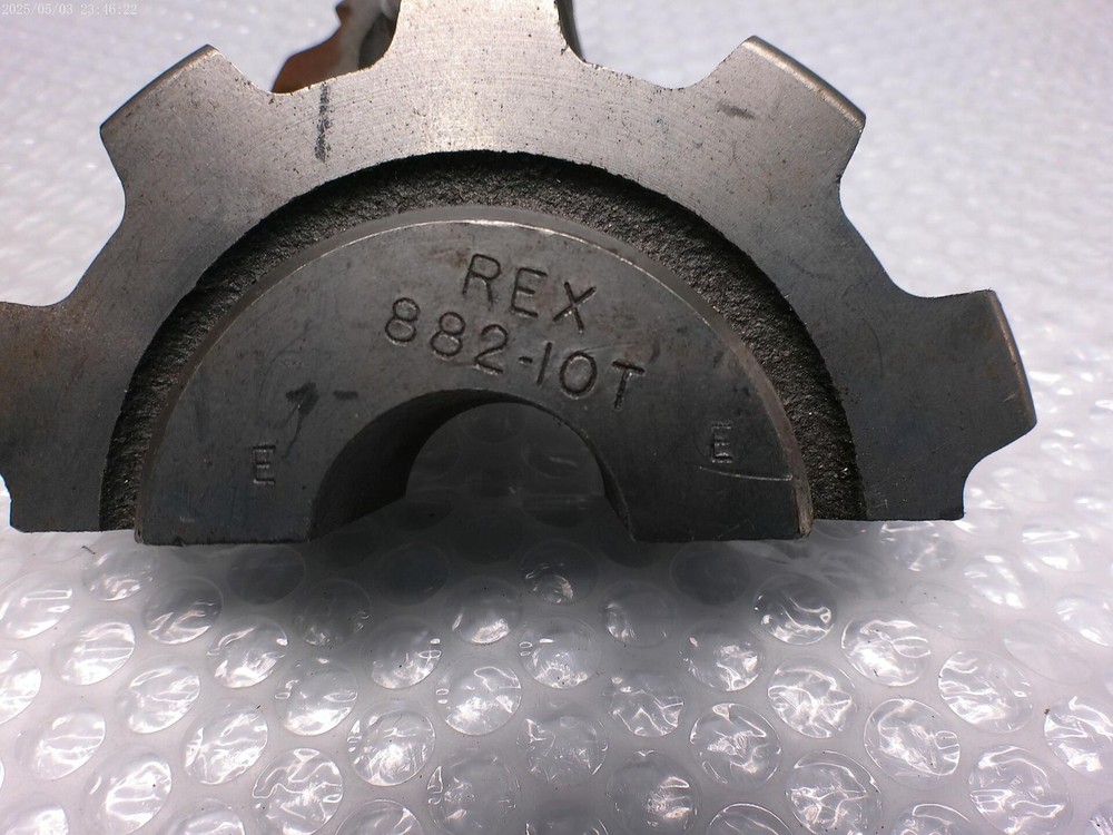 REX 882-10T SPROCKET UNMP
