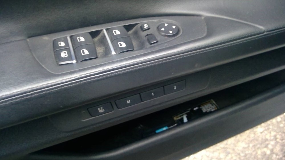 750I 2011 Air Shutter 1108403