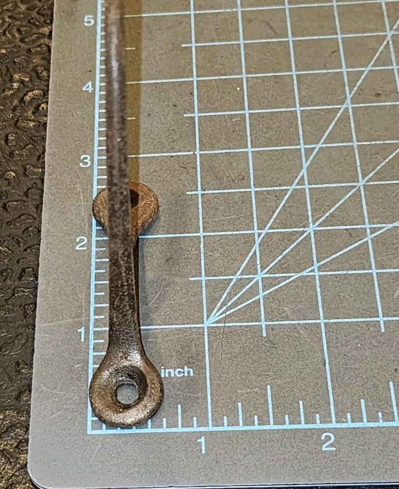 Antique Cast Iron Scroll Tip Small Single Coat Hat Hook - gwW
