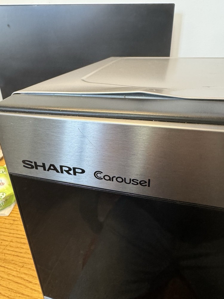 SHARP Compact Countertop Microwave Oven with Removable 10" Carousel Turntable...