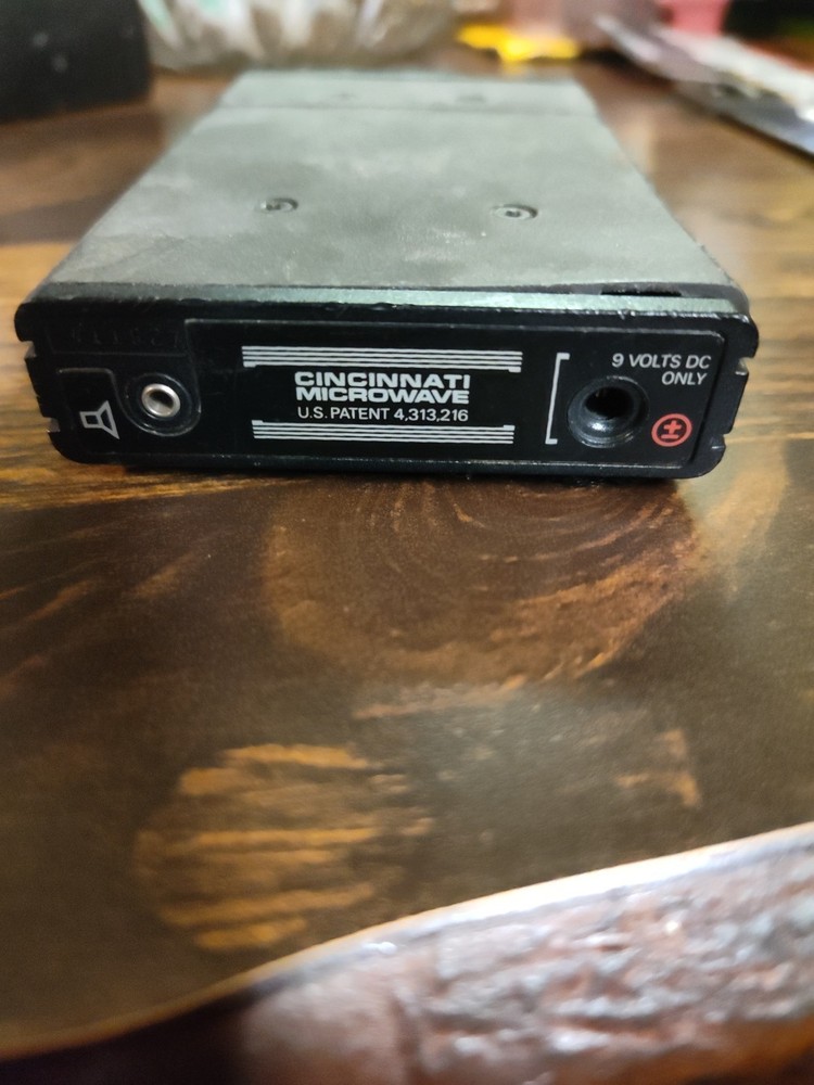 Vintage Passport radar Detector