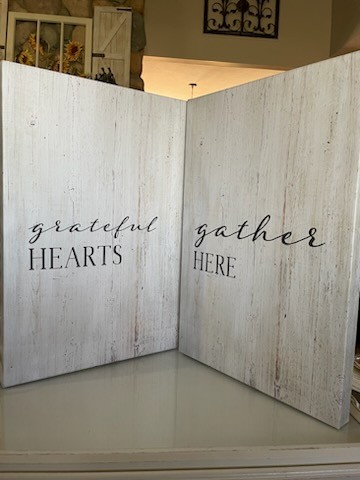 Grateful Hearts Gather Here Signs