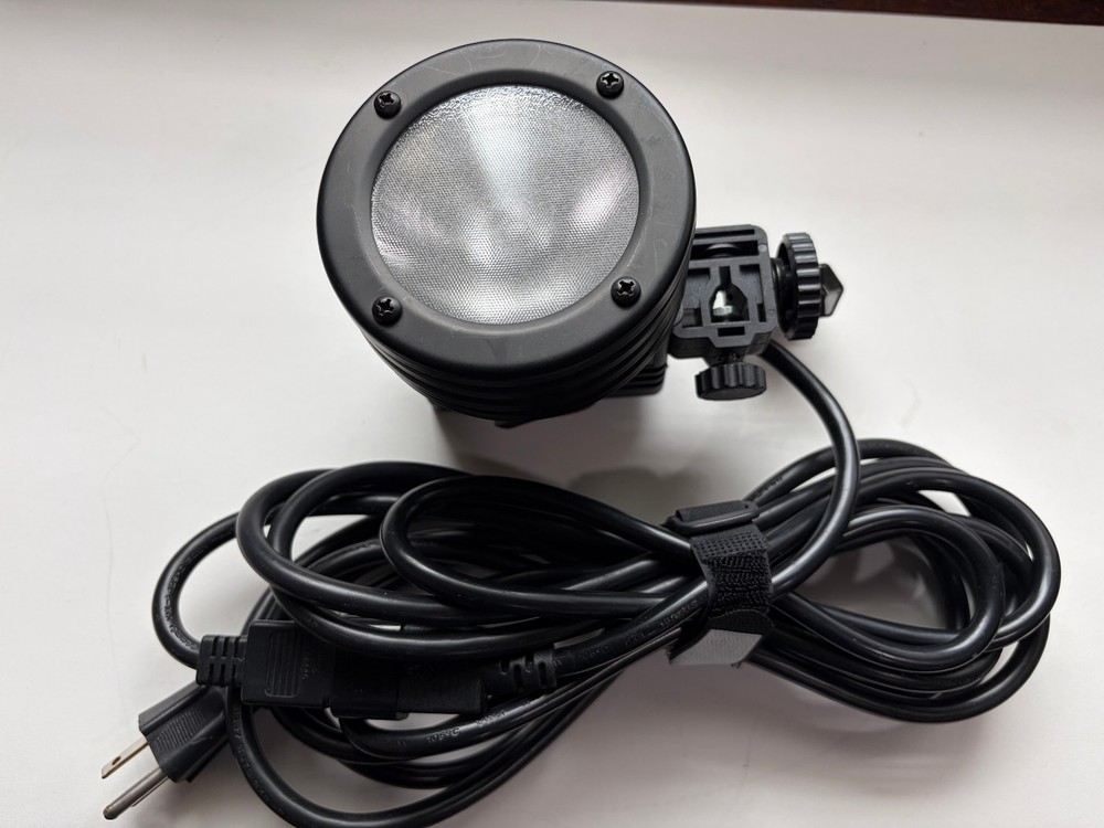 Lowel Pro-Light Focusing Flood Light