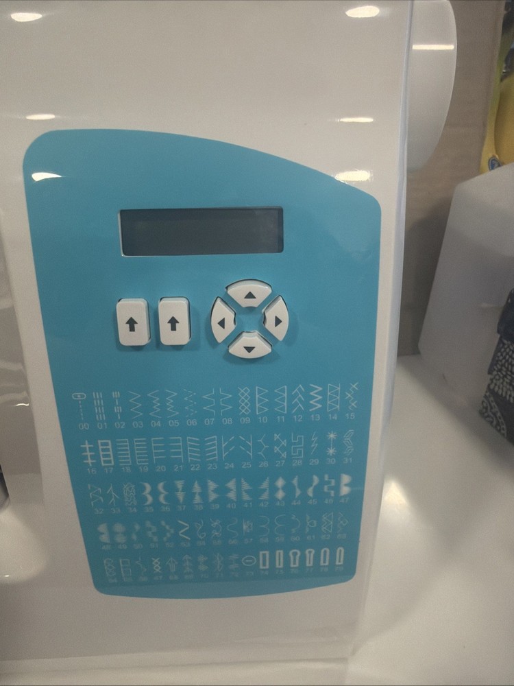 Singer C5200 Computerized 80 Stitch Sewing Machine