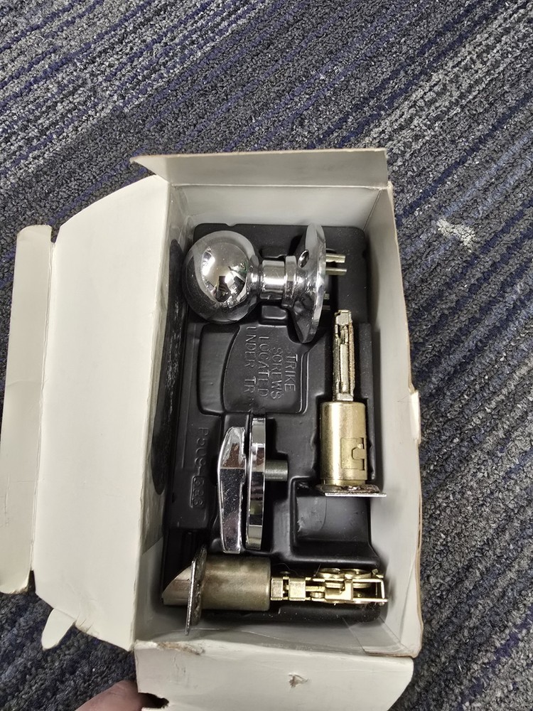 Schlage Grip Handle Deadbolt Handleset Chrome