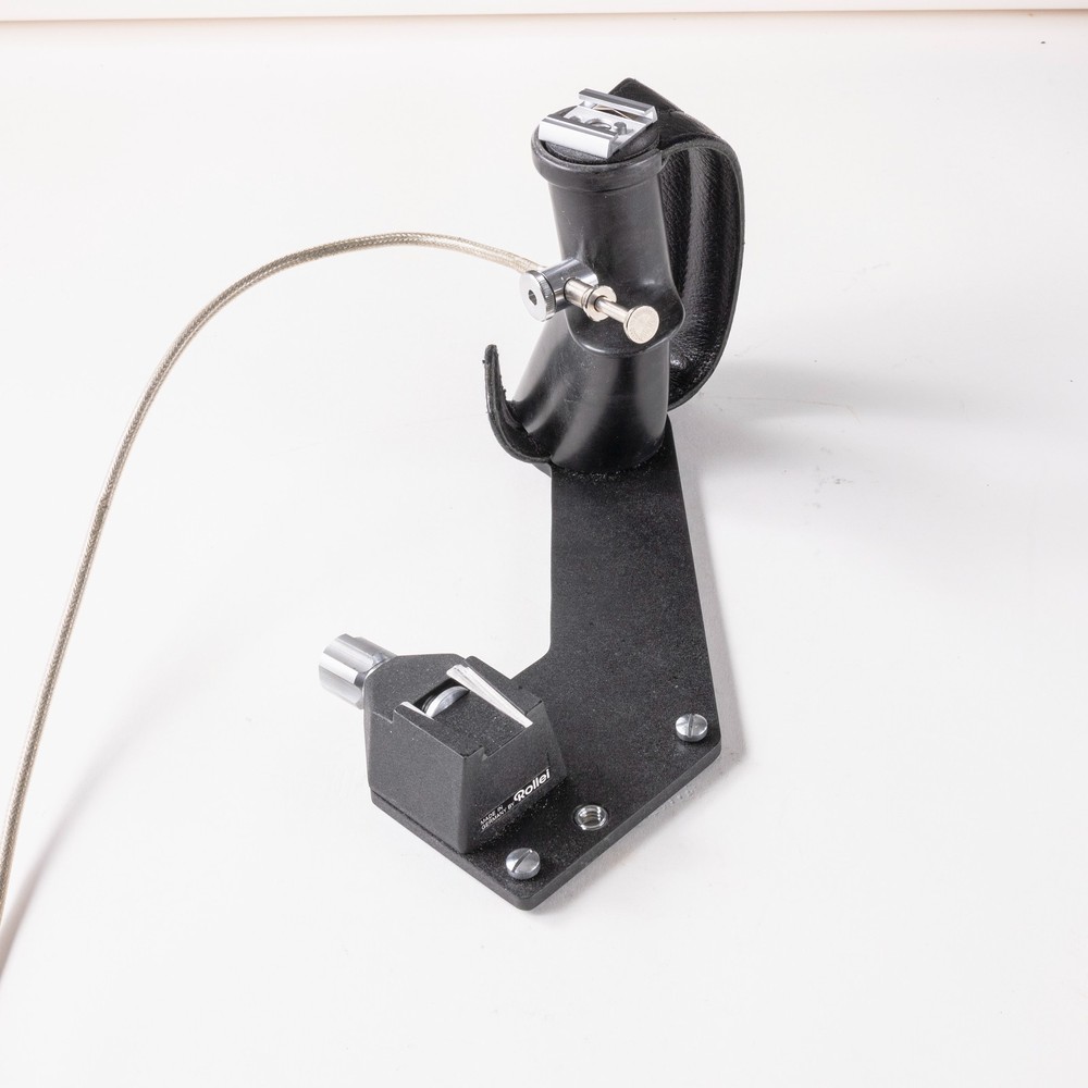 Rollei Cable Shutter Release Handle with extra flash hotshoe