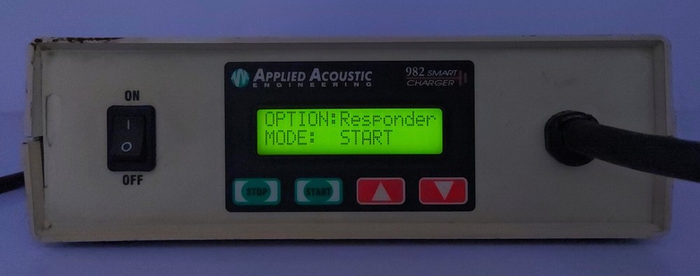 Applied Acoustics 982 Smart Charger