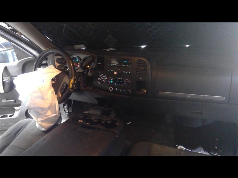 SILVRDO15 2011 Headrest 363906