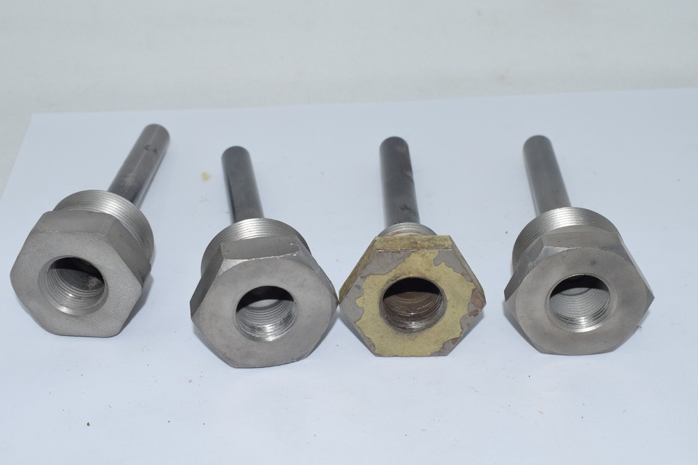 Mixed Lot of 4 Thermowell