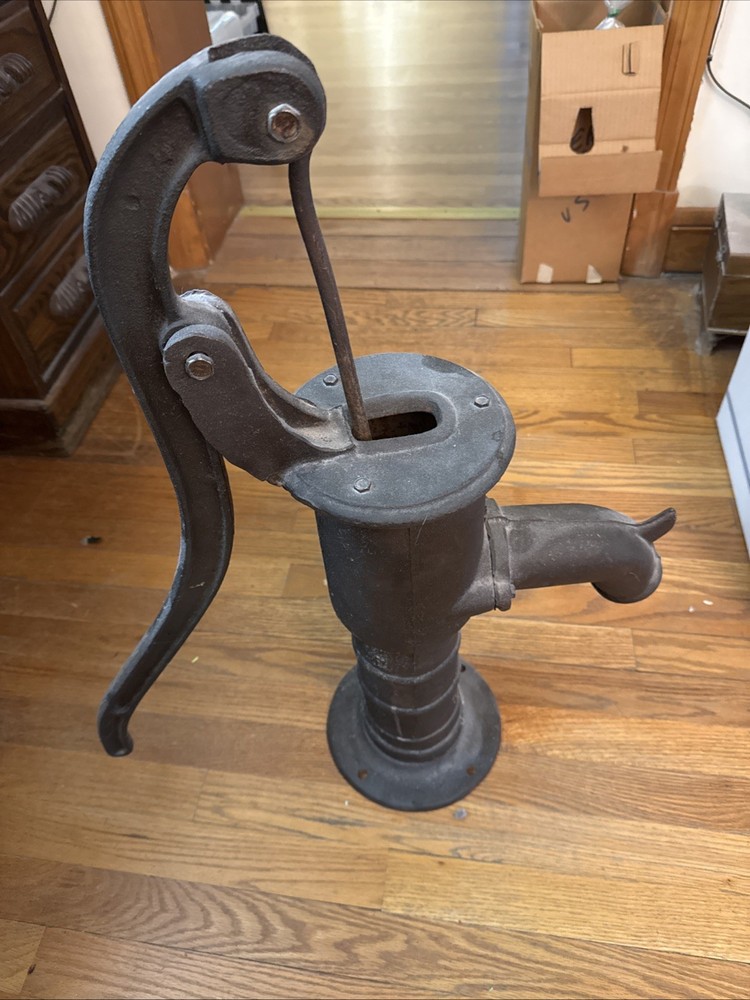 Antique Water Pump Cast Iron