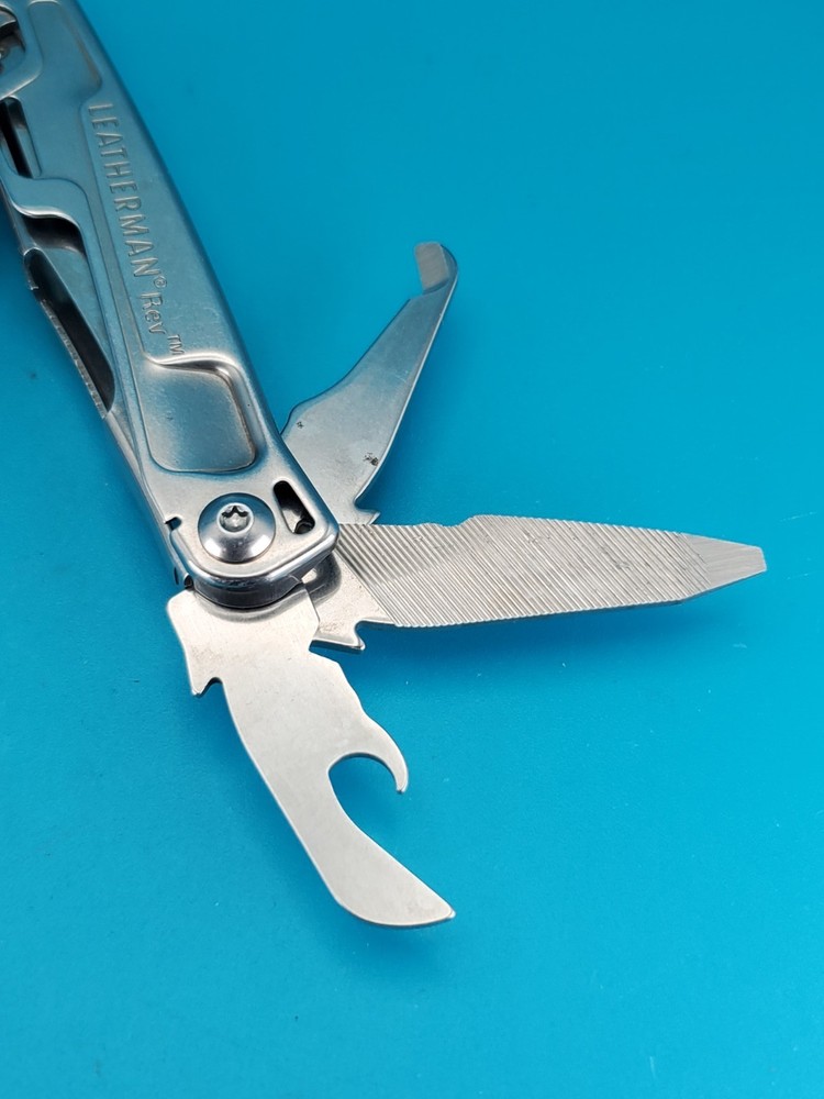Leatherman Rev 3.8" Multi-Tool, Stainless!