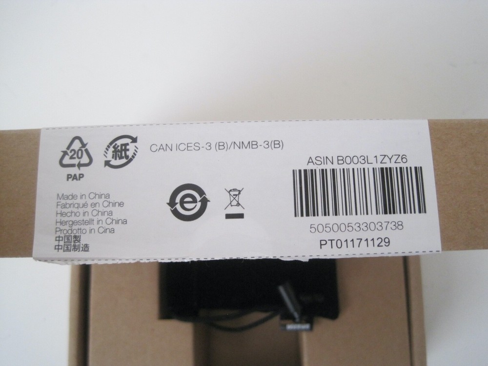 Amazon Basics Wireless Remote Control In Box AU