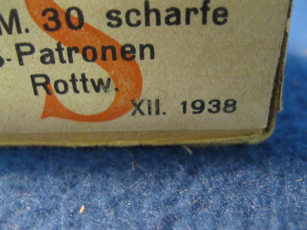 1938 German 8mm ammunition box with clips