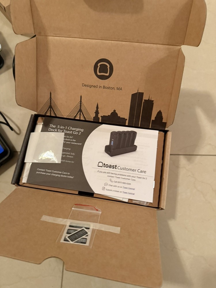 Toast POS Go System Computer - MPN: TG200 POS System