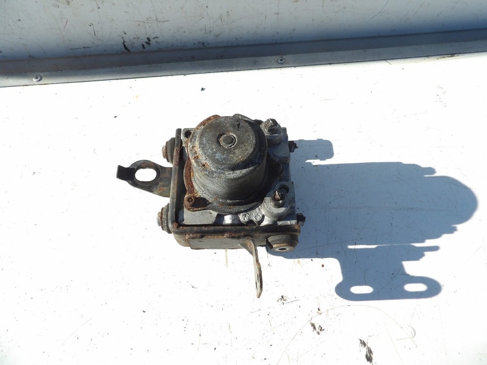 triumph tiger 1050 abs pump (2010)