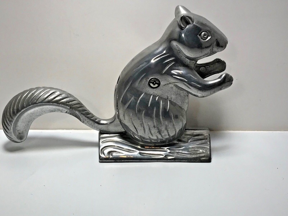Vintage Davy Crackit The Squirrel Nutcracker Cast Aluminum