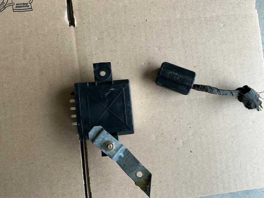 Porsche 928 Central Lock Control Module 928 618 125 00