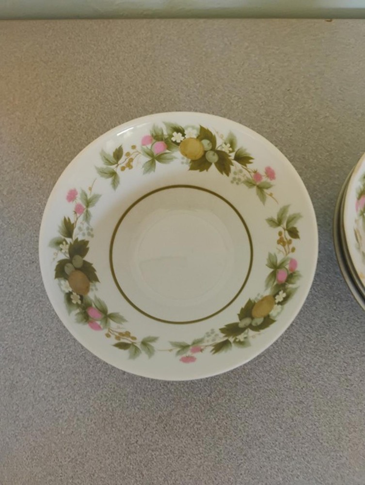 Vintage Mikasa Eclipse Sumay Pattern small bowls , set of 7
