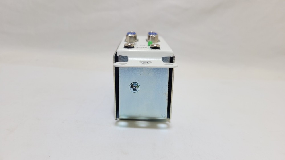 Hall Research VSA-V-DP, VGA/Component+Audio Input Decorative Plate for VSA Sys.