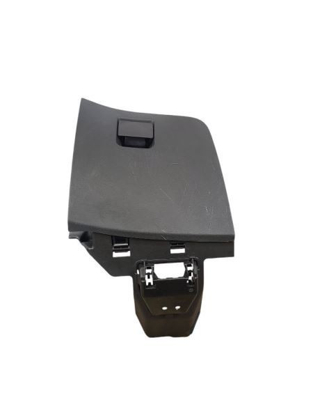 9-5       2011 Accessory Holders 591724