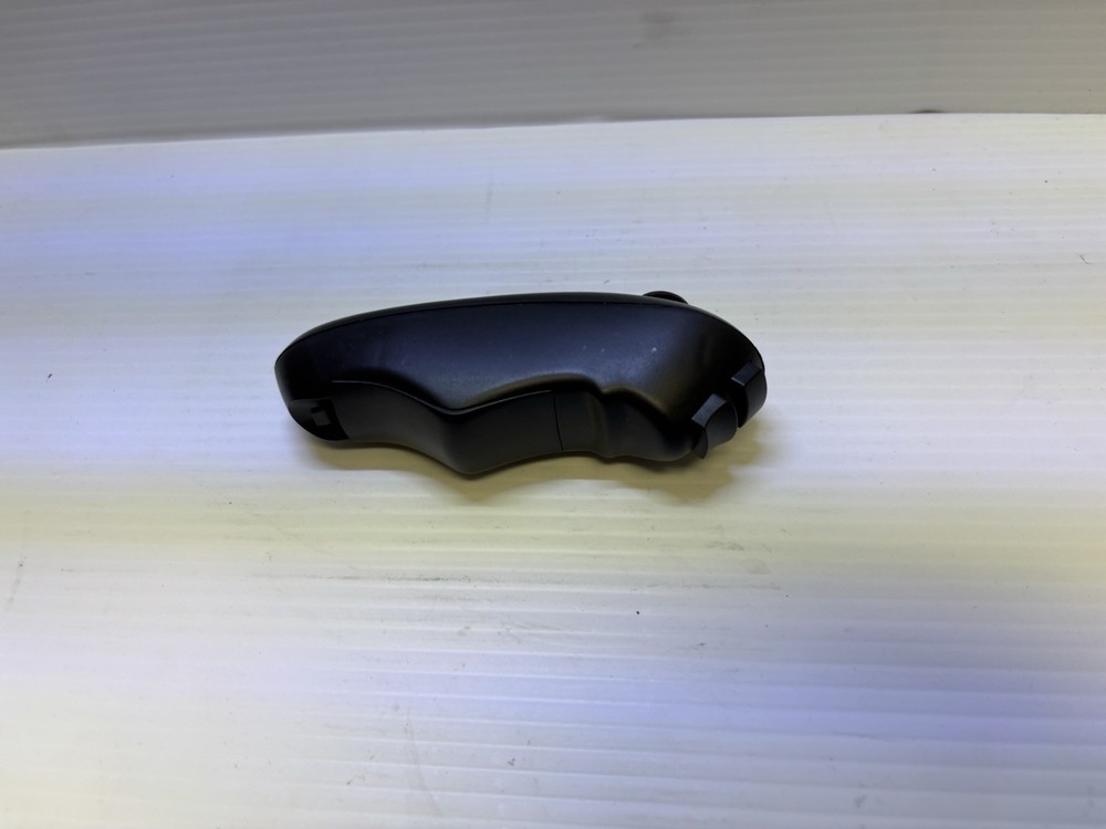 Utopia 360 Virtual Reality 3D Headset + Bluetooth Controller In Box