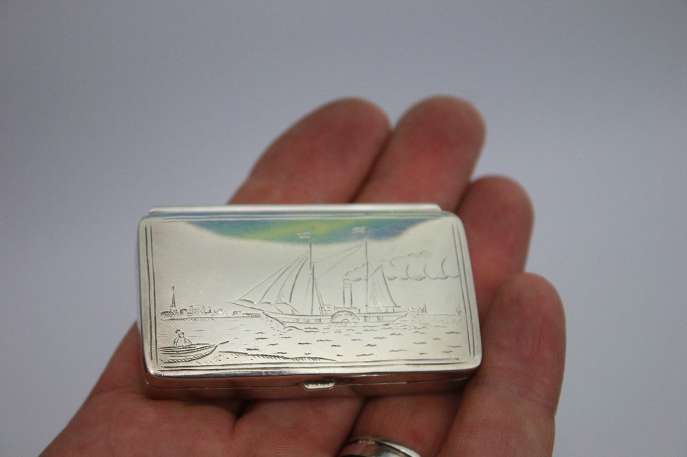 Sterling solid silver stamp box with paddle steamer engraving Elizabeth II