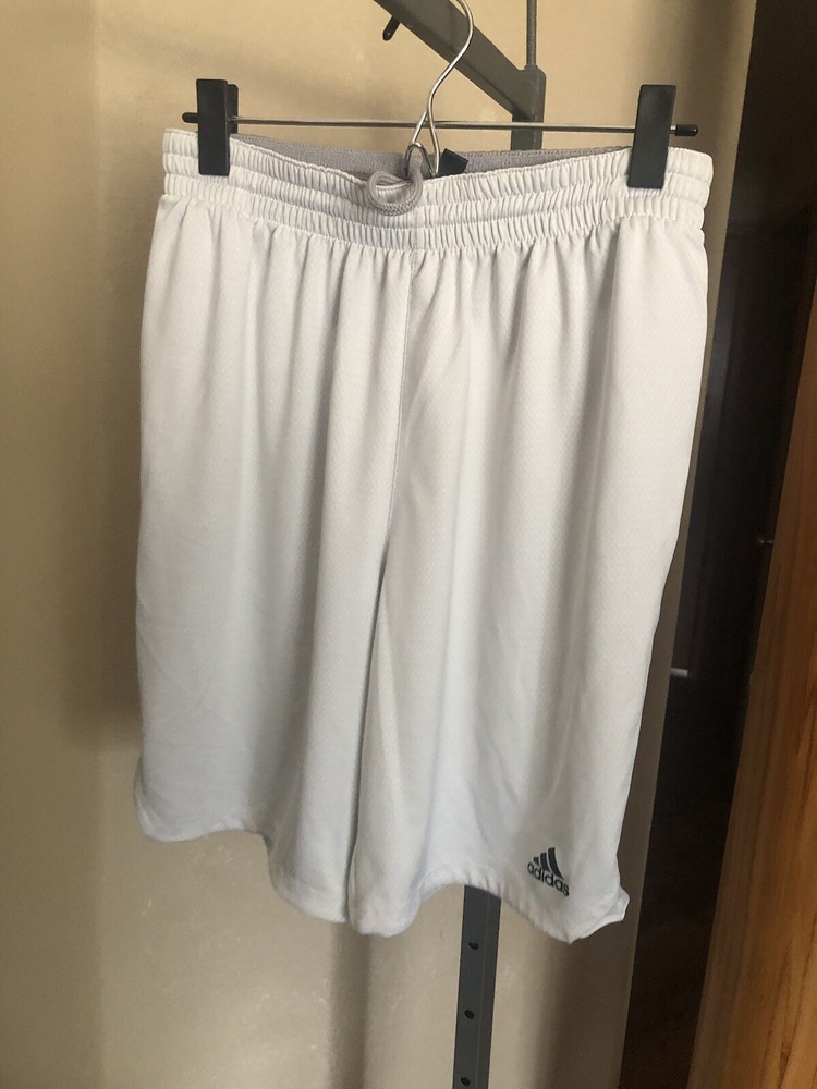 Mens Adidas Shorts size M EUC
