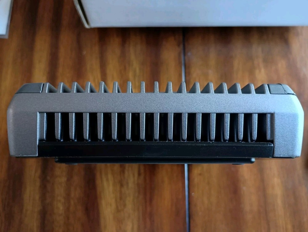 Nera WorldPro 1000 satellite terminal Pre Owned