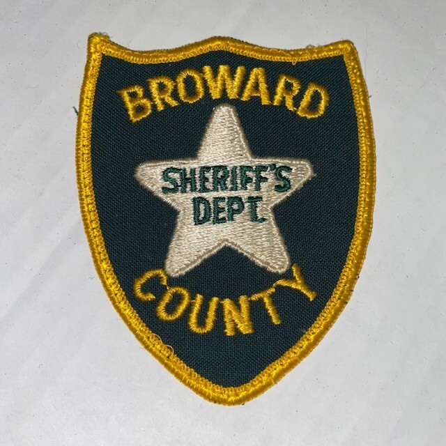 LAW ENFORCEMENT PATCH SHERIFF OLDER ORIGINAL BROWARD COUNTY SHERIFFS DEPT 3.5"