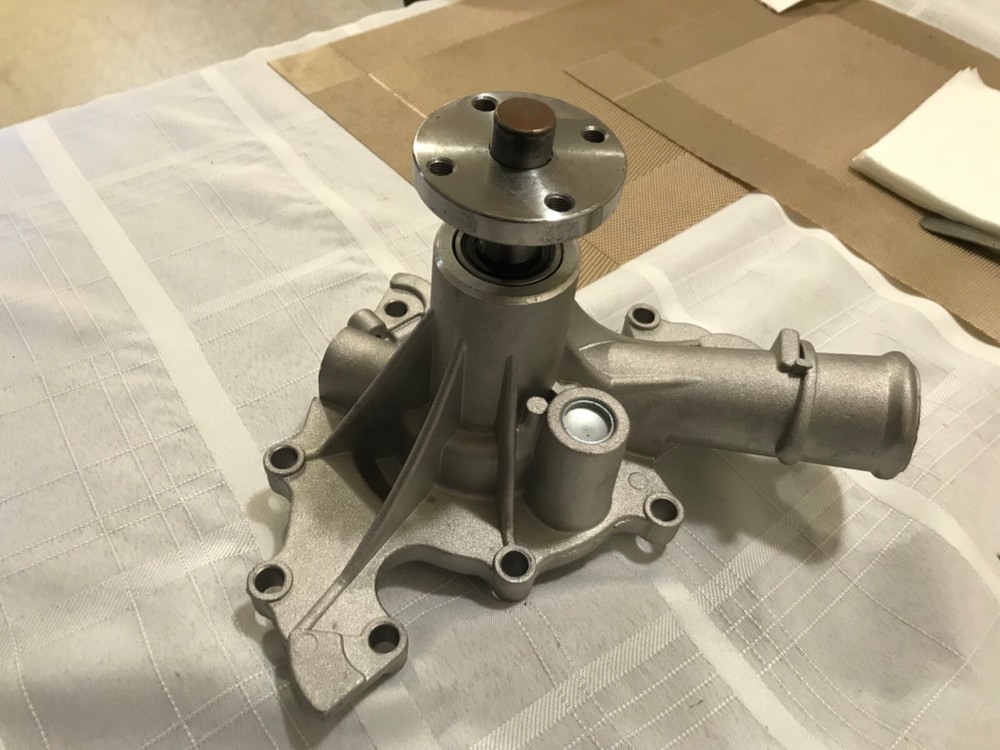 Mustang V6 3.8L water pump