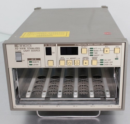 Ando Yokogawa AQ-4141 Light Source Mainframe