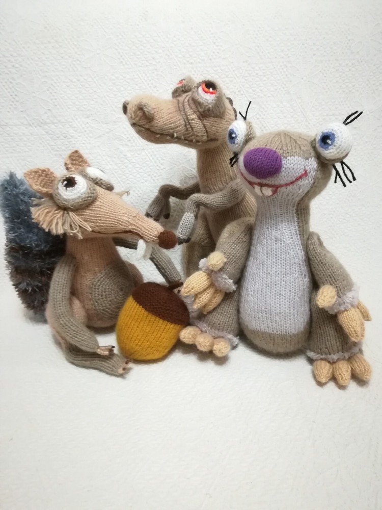 Toy Knitting patterns - set patterns of  Sid, Scrat, Rudi based on Ice Age