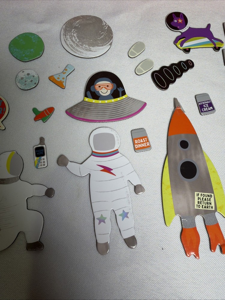 Floss & Rock Magnetic Scenes Playset - Outer Space