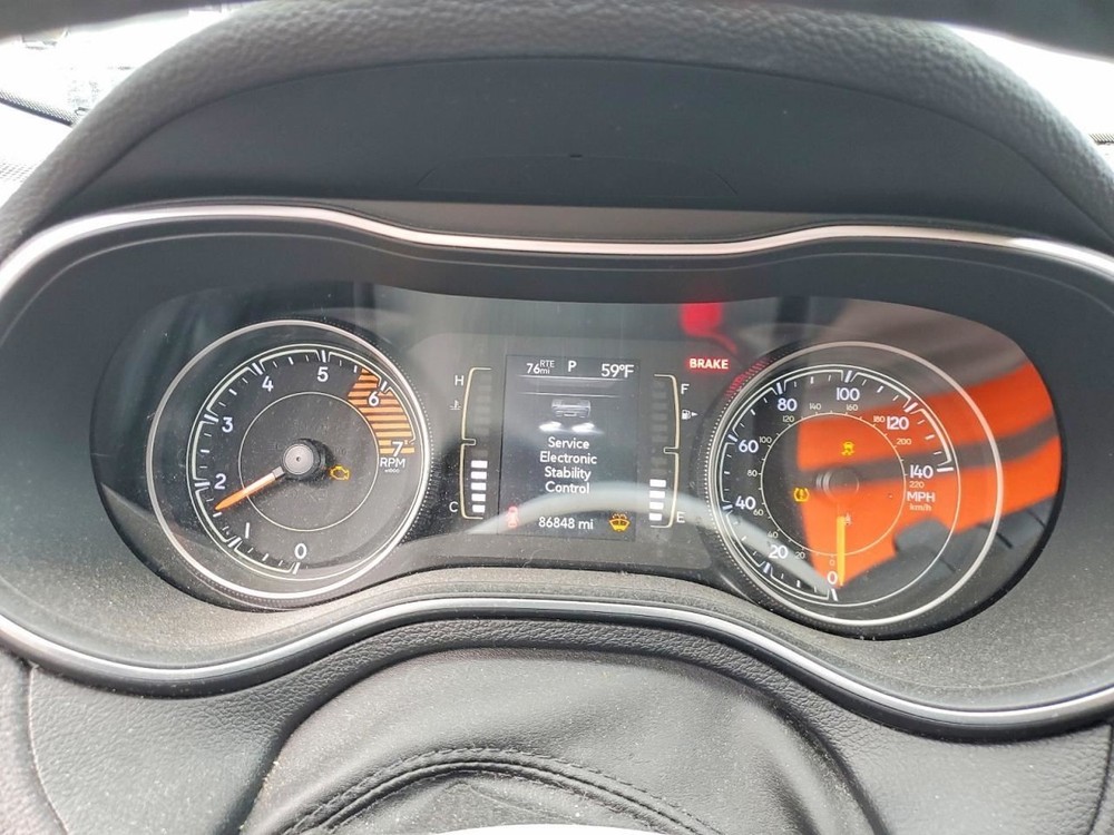 CHEROKEE 2019 Glove Box 4952969