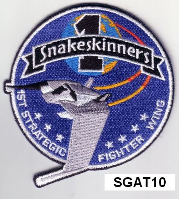 STARGATE UNIVERSE SNAKESKINNERS WING PATCH - SGAT10