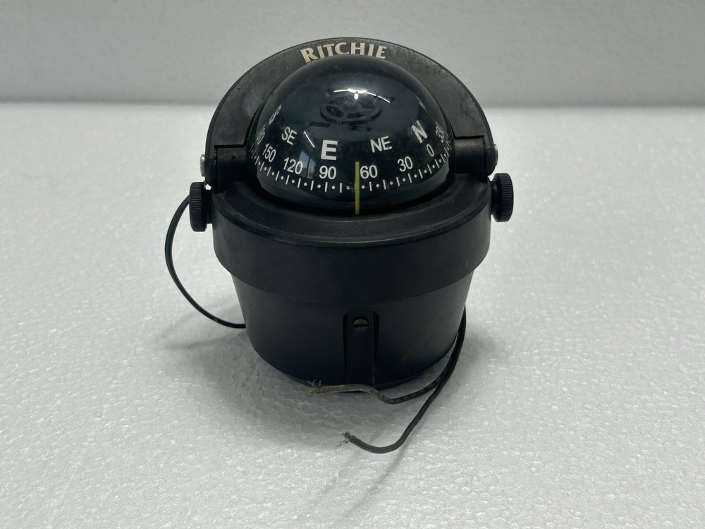 B-51 RITCHIE EXPLORER COMPASS BRACKET MOUNT