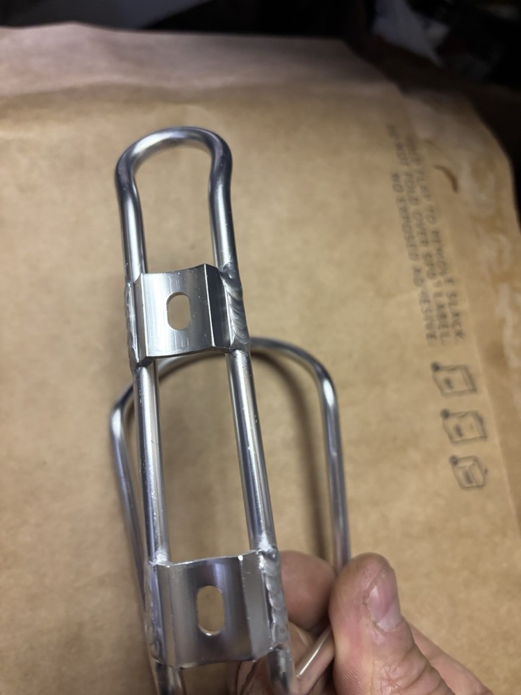alloy bottle cage Silver NWT 2 In A Set