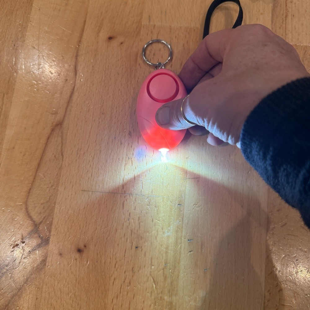 Personal Safety Alarm Keychain Loud Emergency Panic Button LED Light bundle (8)