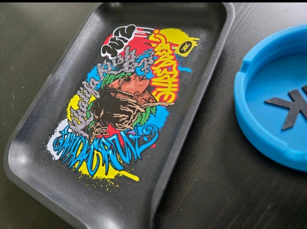 Kiz Khalifa Ashtray