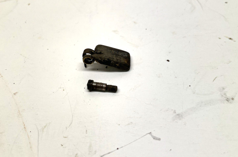 EISEMANN TYPE GS4 EDIT 2 MAGNETO  OILER CAP WITH SPRING AND BOLT Ref# 24625-545