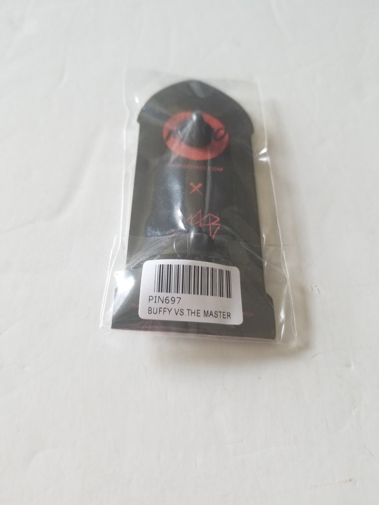 MONDO BUFFY THE VAMPIRE SLAYER ENAMEL PIN
