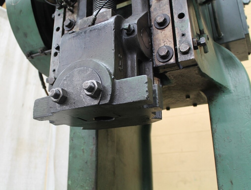 60 TON ROUSSELLE BACKGEARED OBI PRESS: YODER #62635