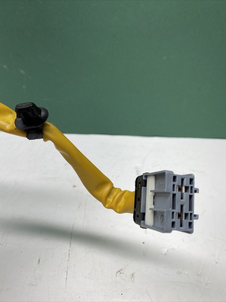 2019-2020 Kia Optima Steering Column Control Module Wire Cable D5563-96500 OEM