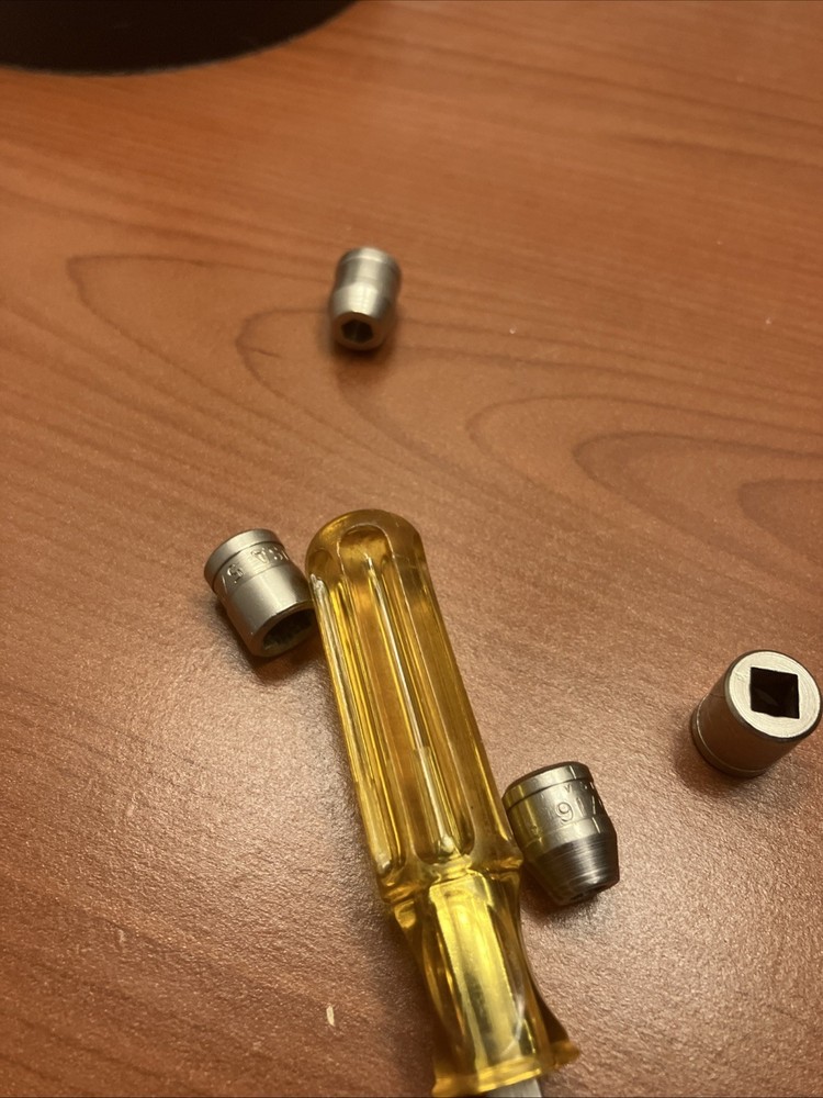 OXWALL trade Mark Reg