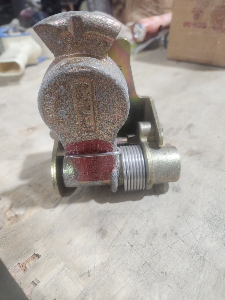 Phillips 12-4908 Emergency Iron Gladhand Coupler