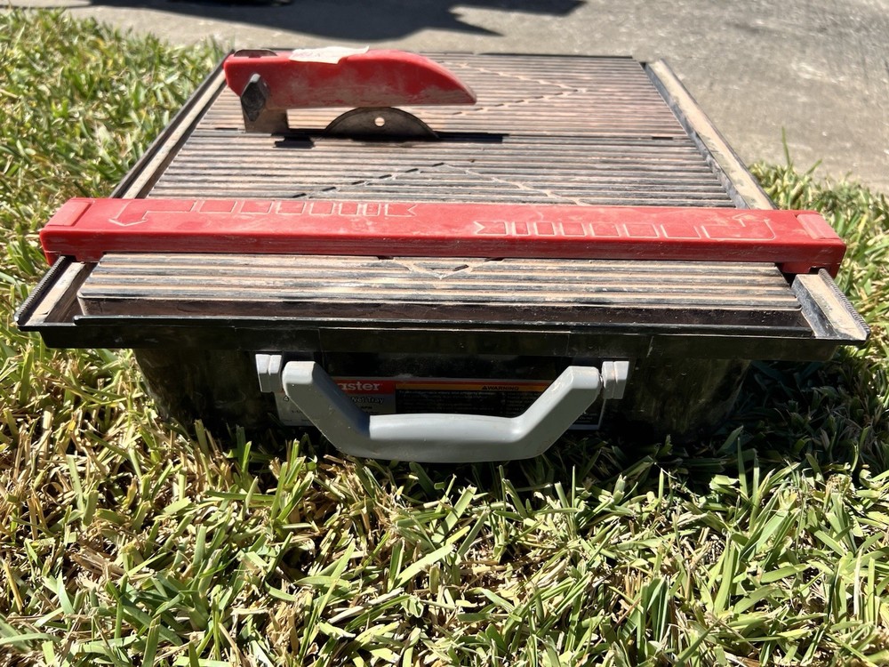 tile saw wet Habor Freight